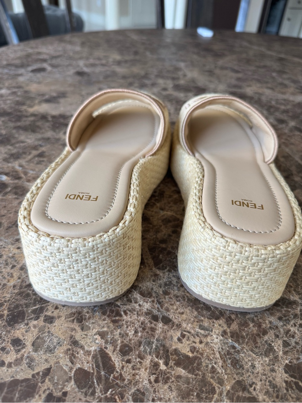 Fendi slides raffia natural beige logo slides sandals flats platforms sz 37.5 - Picture 3 of 11